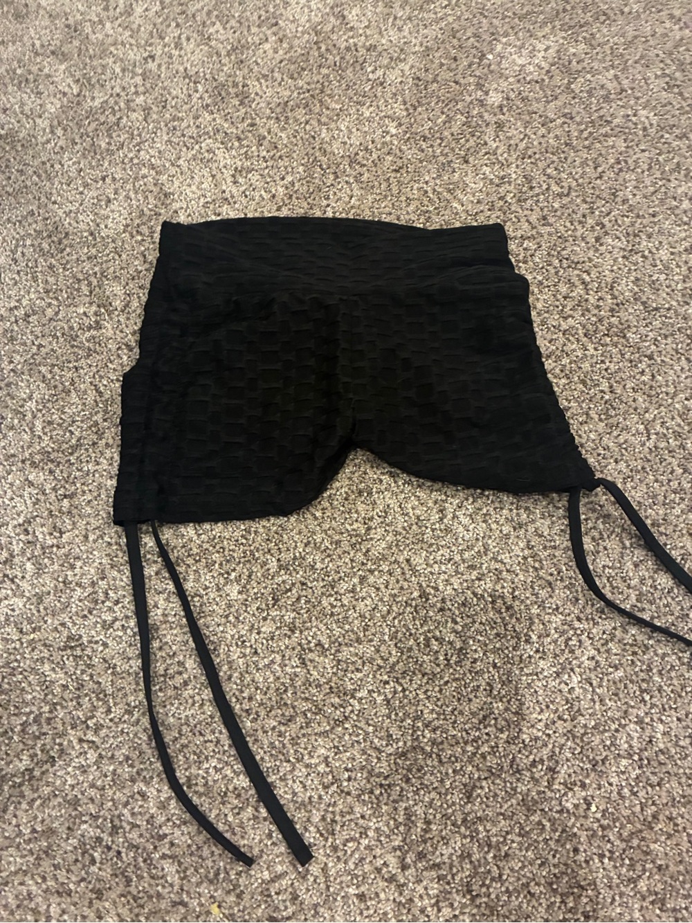 Women’s Black Tank & Shorts - Picture 4 of 5